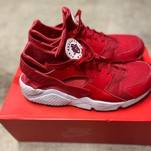 Mens Nike Huarache Size 11